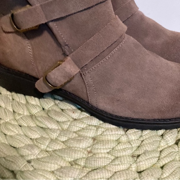 Vintage Foundry Co Justine Taupe Brown Suede Buckle Flat Moto Mid Calf Boot NWOB - Picture 5 of 9